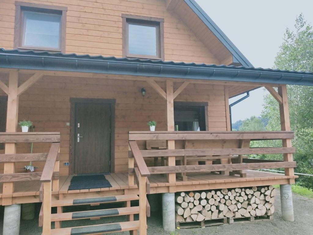 Bieszczadowy Domek Bystre  エクステリア 写真