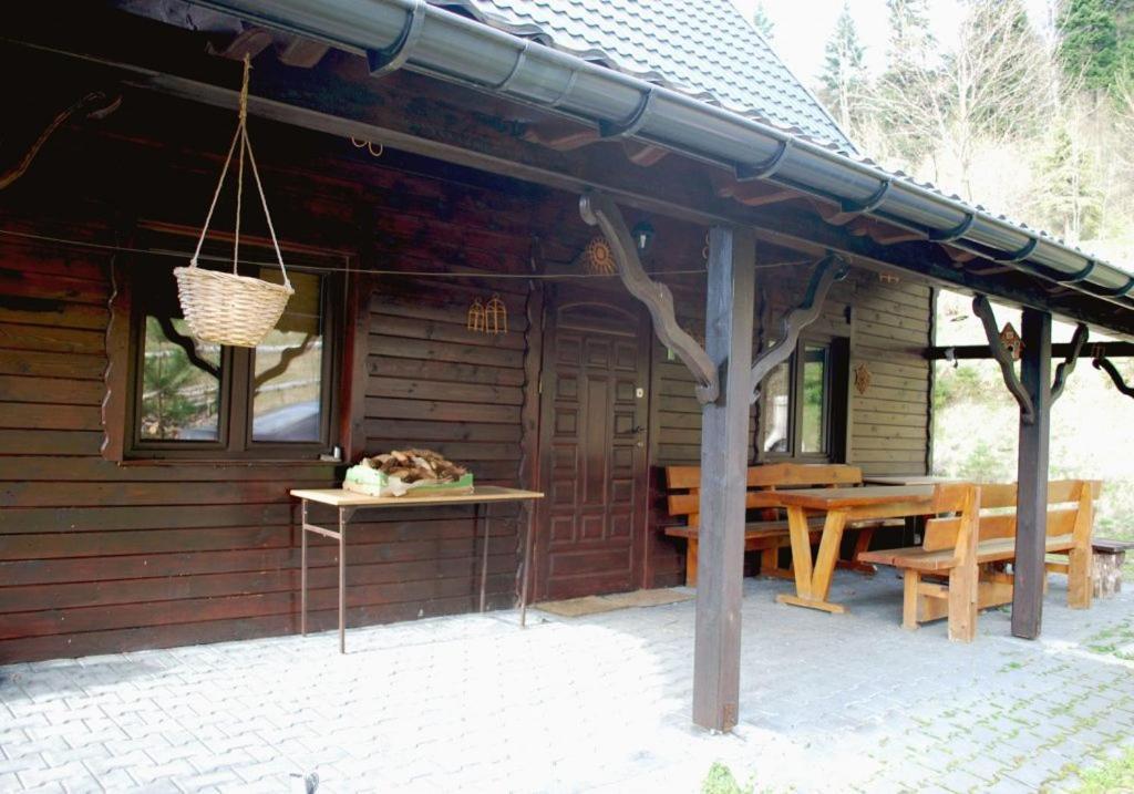 Bieszczadowy Domek Bystre  エクステリア 写真
